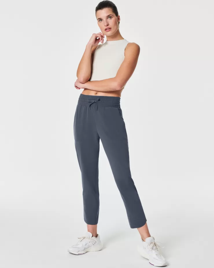 AirEssentials Tapered Pant In >SPANX Shop