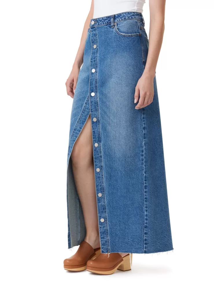 Button Down Maxi Denim Skirt In >HABITUAL Hot