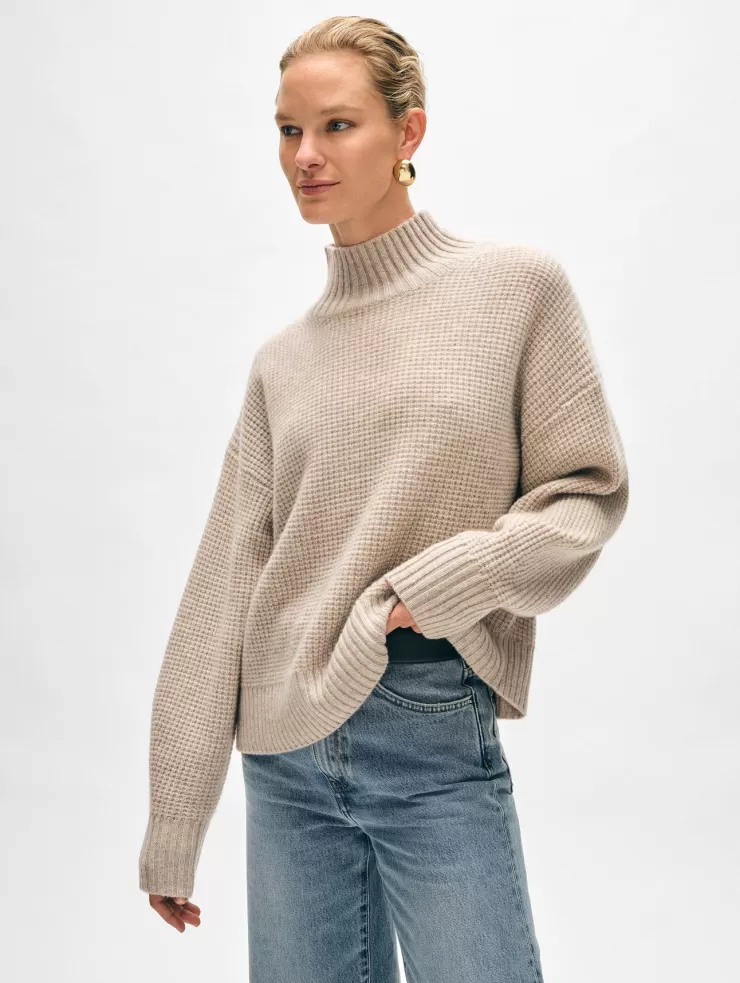 Cashmere Turtleneck Waffle Sweater In >WHITE AND WARREN Outlet