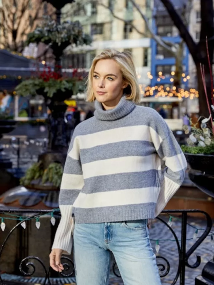 Color Block Turtleneck In >DESIGN HISTORY New