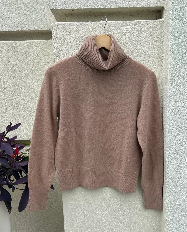 Essential Turtleneck Sweater In >WHITE AND WARREN Best