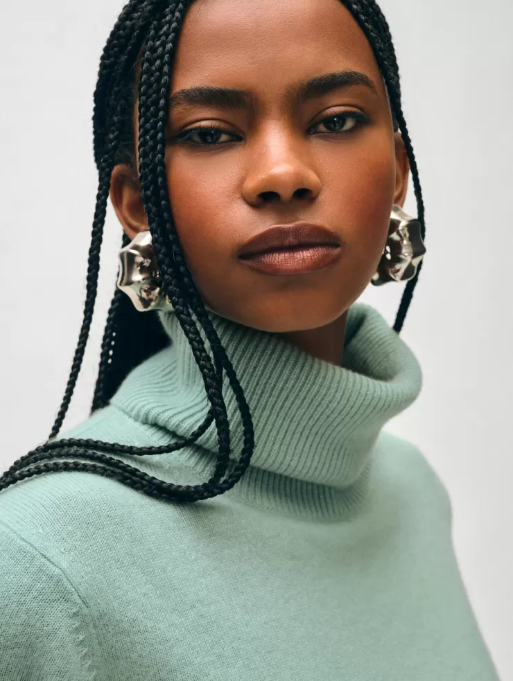 Essential Turtleneck Sweater In >WHITE AND WARREN Fashion